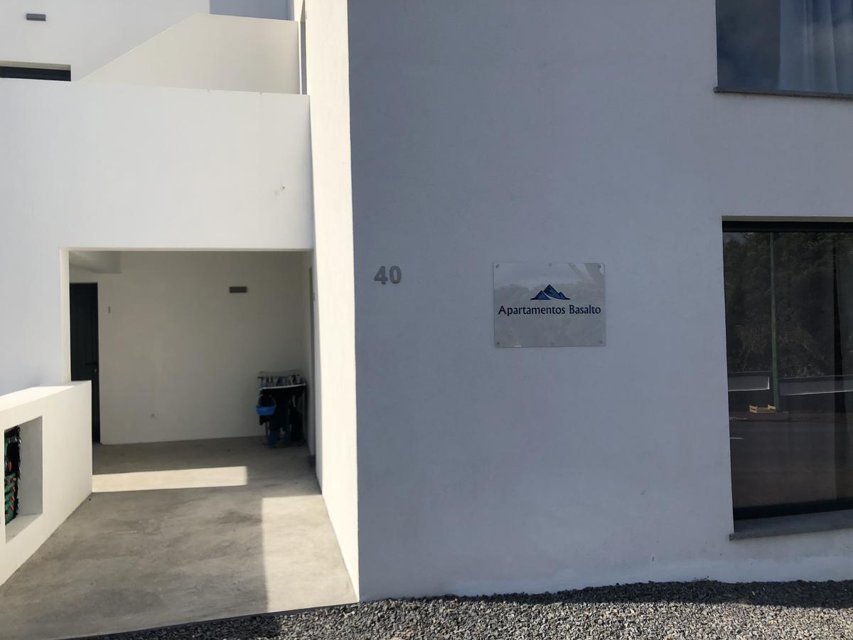 Apartamentos Basalto Мадалена Екстер'єр фото